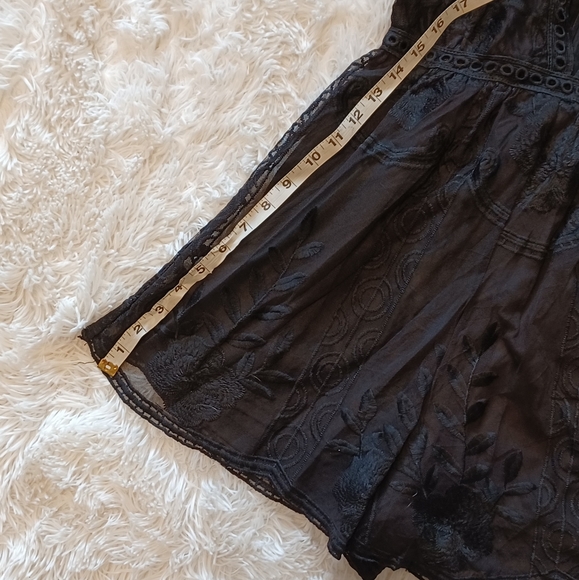 Lace jumpsuit - Picture 4 of 9